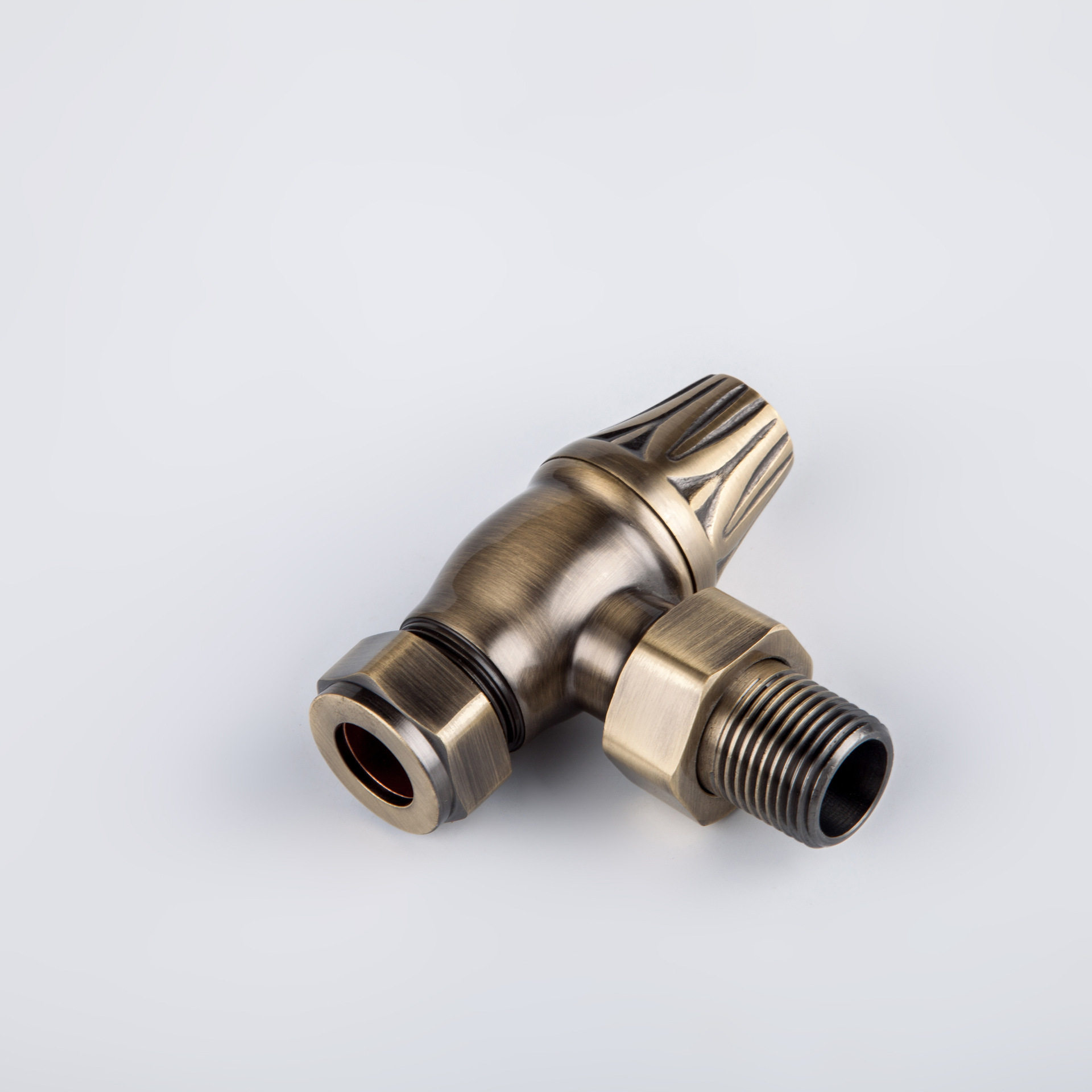 黄铜古典 高端复古质感采暖用暖气阀 温控阀