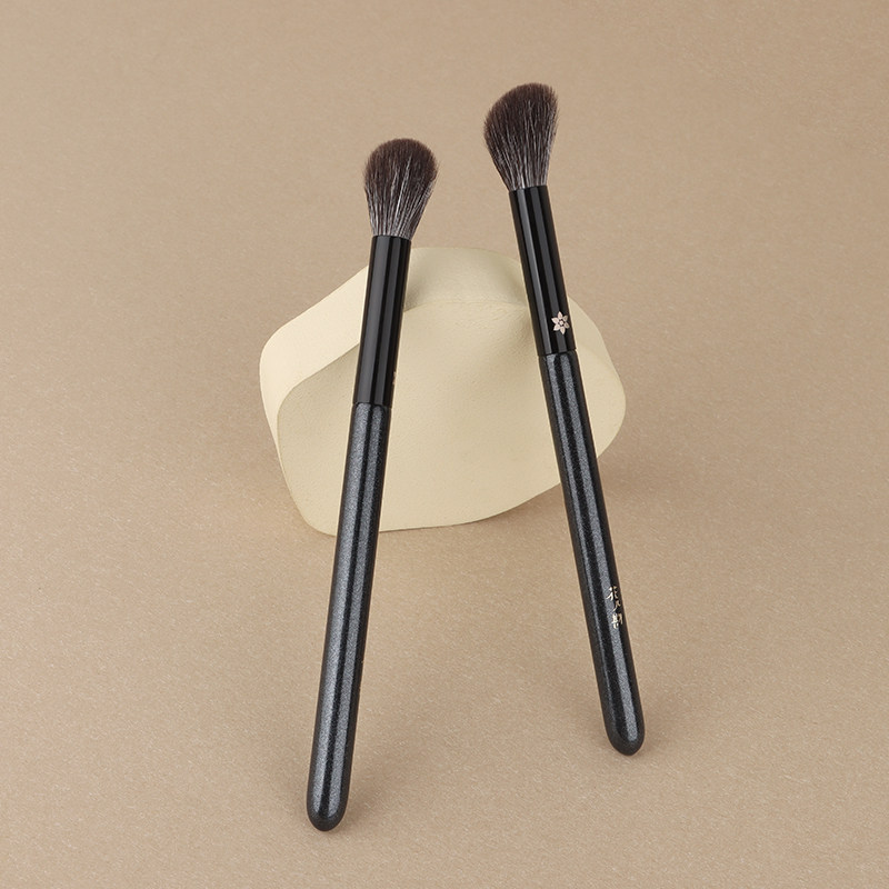 花儿期化妆刷H613斜坡鼻影刷修容刷侧脸阴影刷沧州刷子单支动物毛,淘宝优惠券,粉丝福利购,淘宝优惠卷