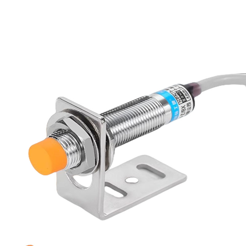 接近开关传感器金属感应器LR12XBN04DPO直流3线PNP常开 - 图1