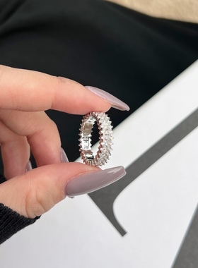 臻致 满钻戒指925银戒指2*4长方女戒莫桑钻尾戒女款排戒