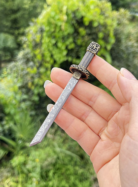 龙泉手工微兵器大马钢金属酸枝木迷你兵器摆件把玩玩具摆件未开刃