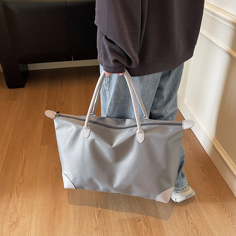 Large-capacity short-distance travel bag, versatile commuter tote bag