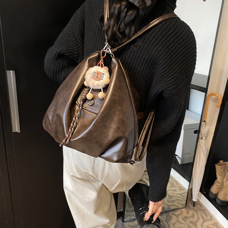 多功能大容量包包女2026秋冬新款单肩包复古斜挎包通勤双肩三用包,淘宝优惠券,粉丝福利购,淘宝优惠卷