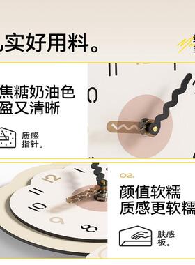 美世达桌面摆件创意钟表摆放式客厅电视柜时钟摆台式家居饰品座钟