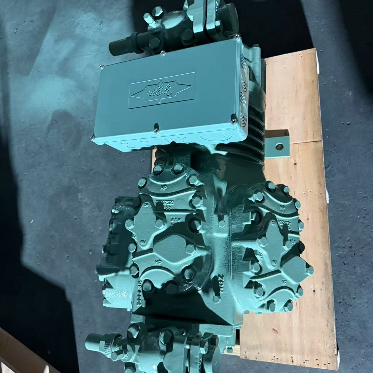 原装北京比泽尔6G-40.2-40P 6G-40.2Y 6F-40.2-40P全新冷库压缩机,淘宝优惠券,粉丝福利购,淘宝优惠卷