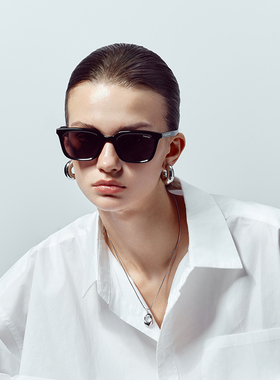 宝丽来偏光墨镜窄方框男女同款户外防紫外线开车驾驶太阳镜0071