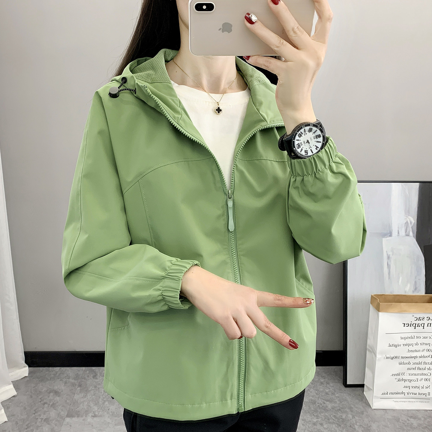 春秋季连帽软壳衣女款单层冲锋衣户外防雨登山服外套休闲夹克套装,淘宝优惠券,粉丝福利购,淘宝优惠卷