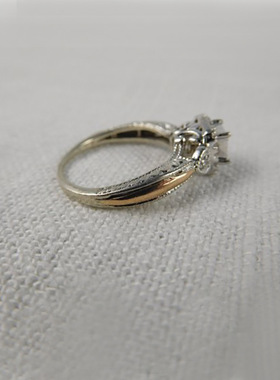 华杰 wish热卖双色镶白色锆石戒指 欧美跨境热卖女性周年爱情戒指