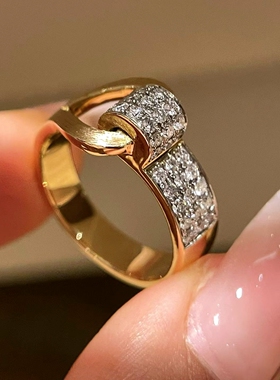 18K金中古风皮带扣镶钻戒指