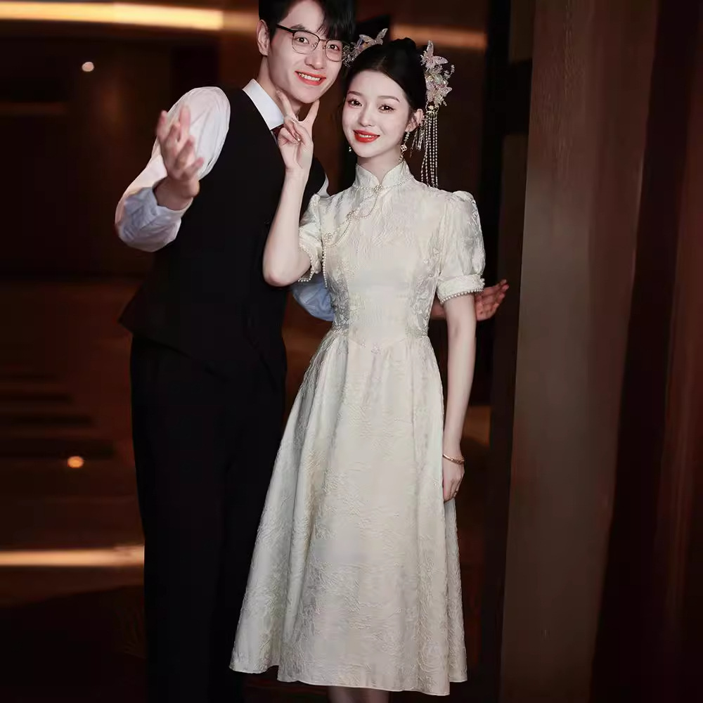 白色旗袍订婚连衣裙日常平时可穿领证登记礼服裙小个子白裙子 - 图2