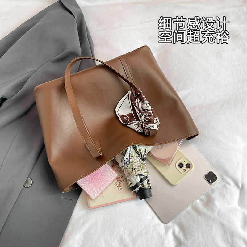 质感软皮包包女大容量女士新款手提包通勤托特包复古风旅行单肩包,淘宝优惠券,粉丝福利购,淘宝优惠卷