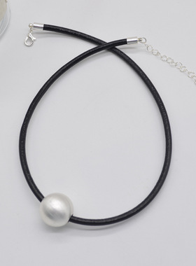 小众金属圆球颈链黑皮绳choker项圈甜酷风辣妹气质锁骨链ins项链