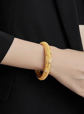 2025沙金古法团花锦绣手镯女款宫廷风气质花丝珍珠镶黄铜镀金手环