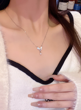 韩国新款百搭气质蝴蝶项链女ins潮高级设计感珍珠锁骨链网红颈链