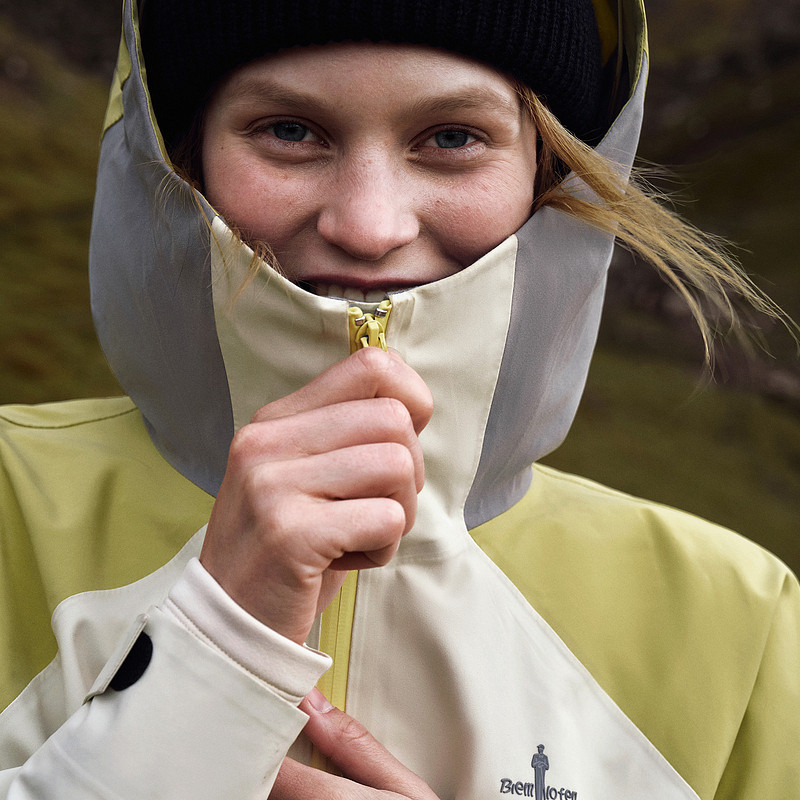 【波兰鹅绒户外三合一】比音勒芬2025秋冬新款女士保暖蓬松羽绒服