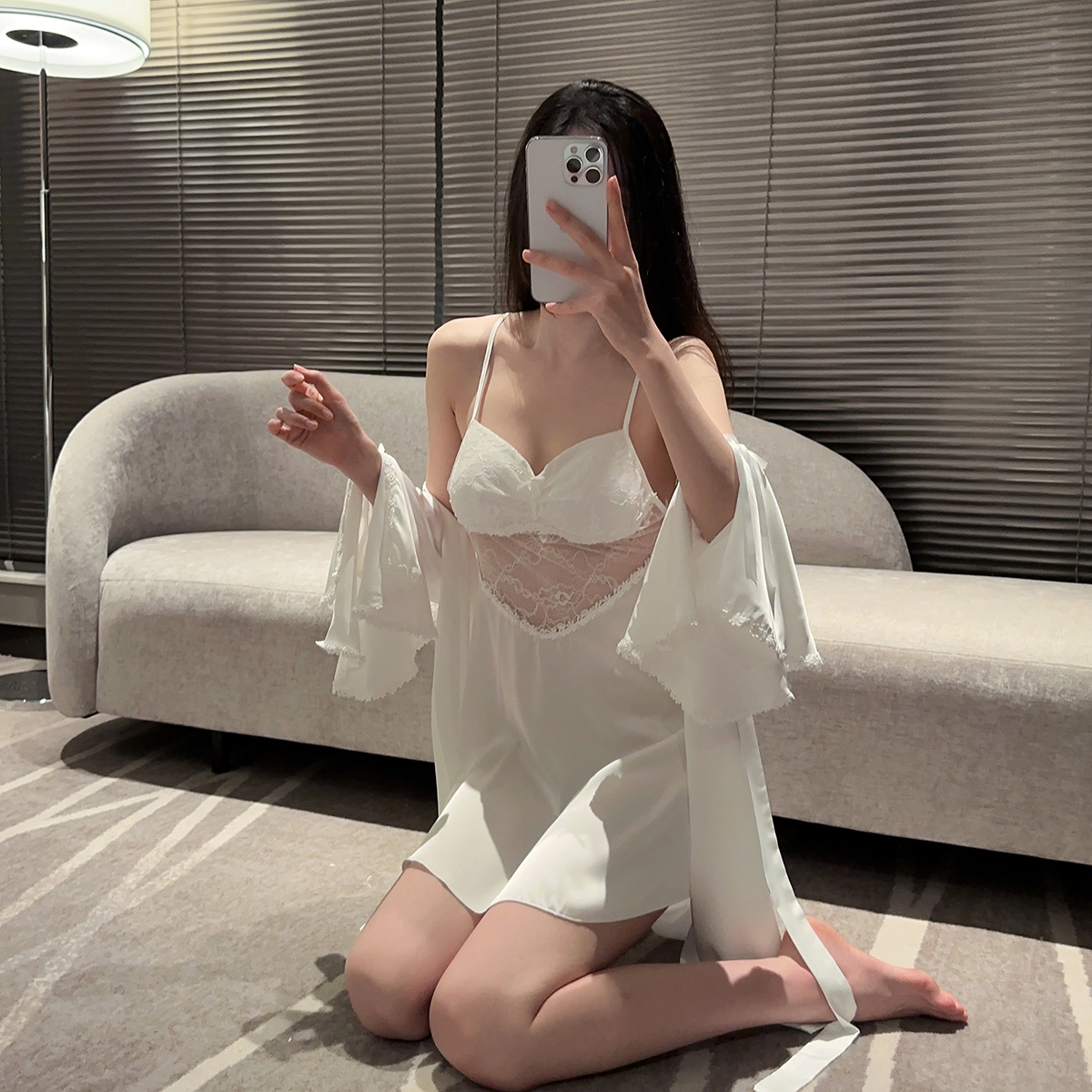 性感睡衣女夏季冰丝带胸垫蕾丝镂空睡袍睡裙两件套装春秋天家居服 - 图1