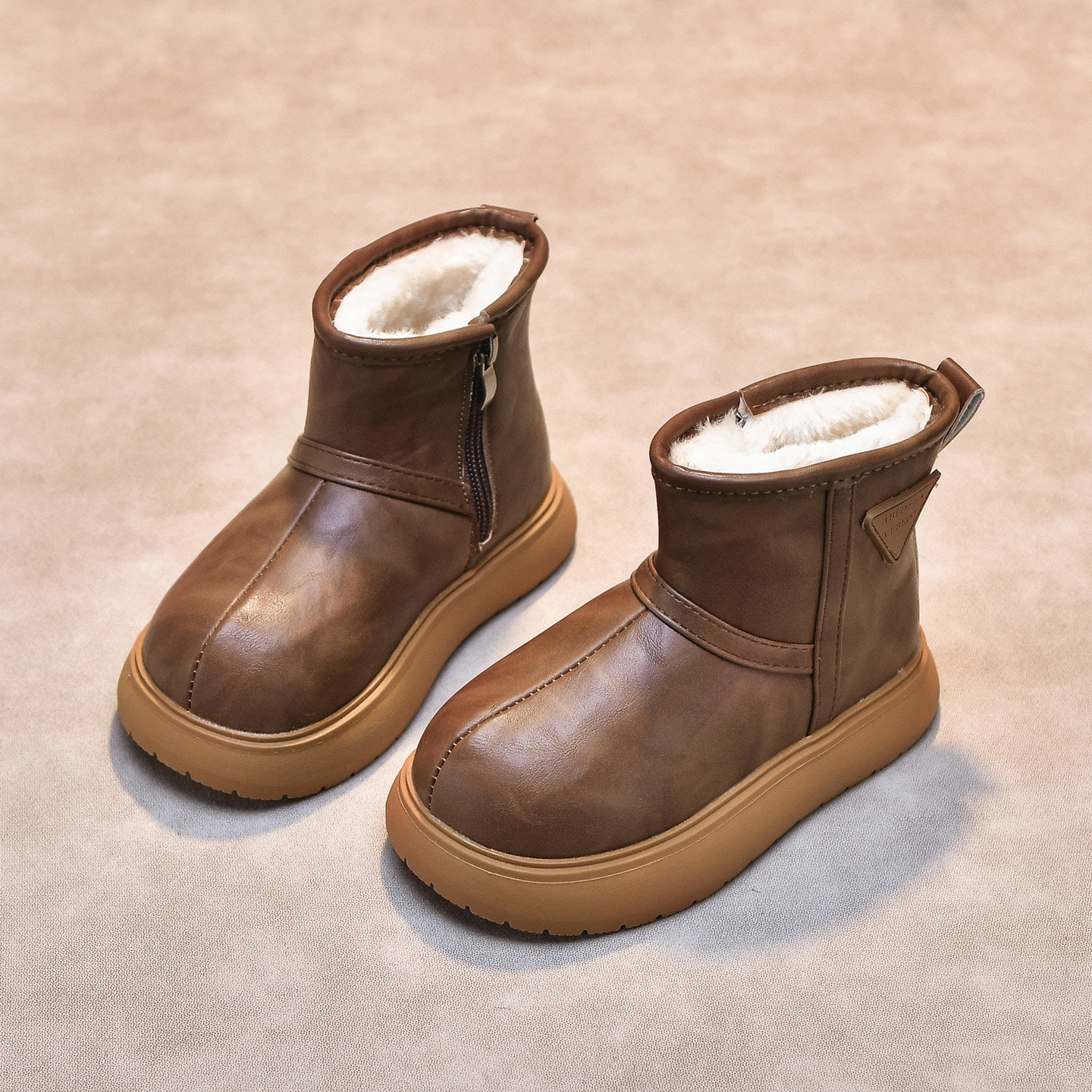 儿童雪地靴加绒加厚棉鞋2025冬季新款男童女童皮面防水保暖鞋短靴,淘宝优惠券,粉丝福利购,淘宝优惠卷