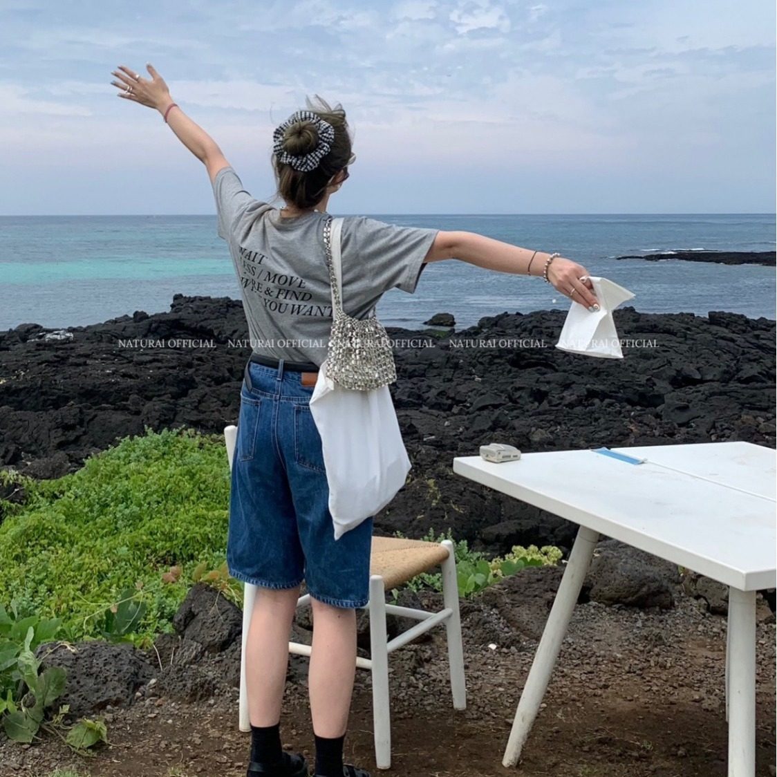 NaturalOfficial设计感银色手工串珠编织手提包夏日B备腋下单肩包,淘宝优惠券,粉丝福利购,淘宝优惠卷