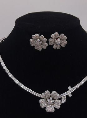 轻奢微镶锆石项链耳环花朵套装简约气质新娘法式婚纱礼服晚宴首饰