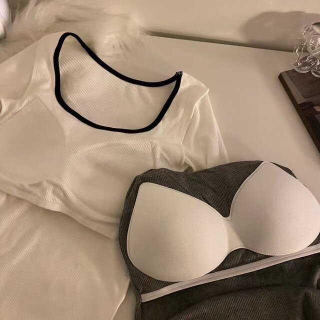 U-neck thickened velvet T-shirt women's winter slim fit