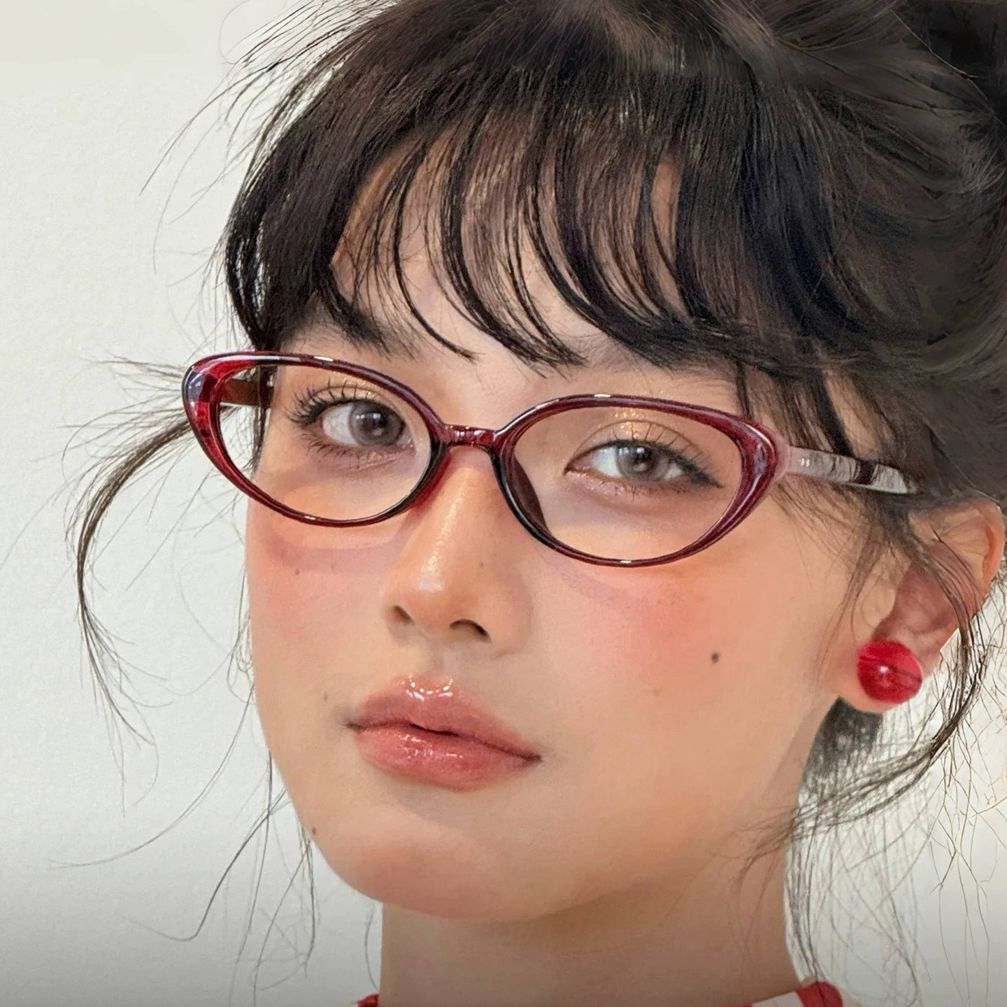 复古红色猫眼眼镜女椭圆小框高级感防蓝光小脸近视可配度数眼睛框,淘宝优惠券,粉丝福利购,淘宝优惠卷