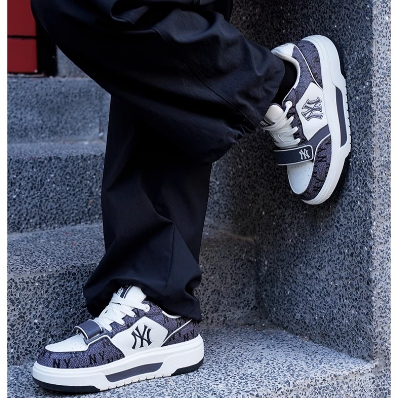 【自营】MLB 男女情侣休闲时尚板鞋厚底增高老花学长鞋3ASXP025N,淘宝优惠券,粉丝福利购,淘宝优惠卷