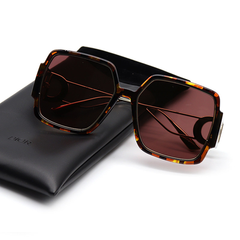  天猫国际自营时尚范太阳眼镜