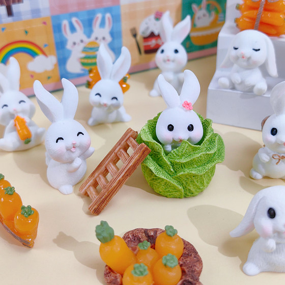 Creative 24-frame Rabbit Paradise Hole Cute Cartoon Animal Carrot House Kindergarten Blind Box Gift