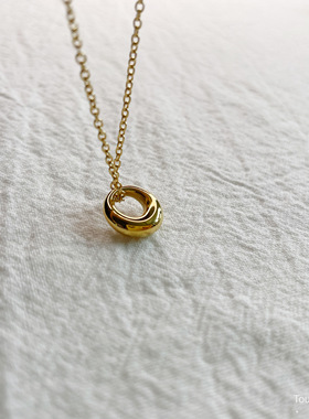 钢钛锁骨链不规则圆圈项链吊坠