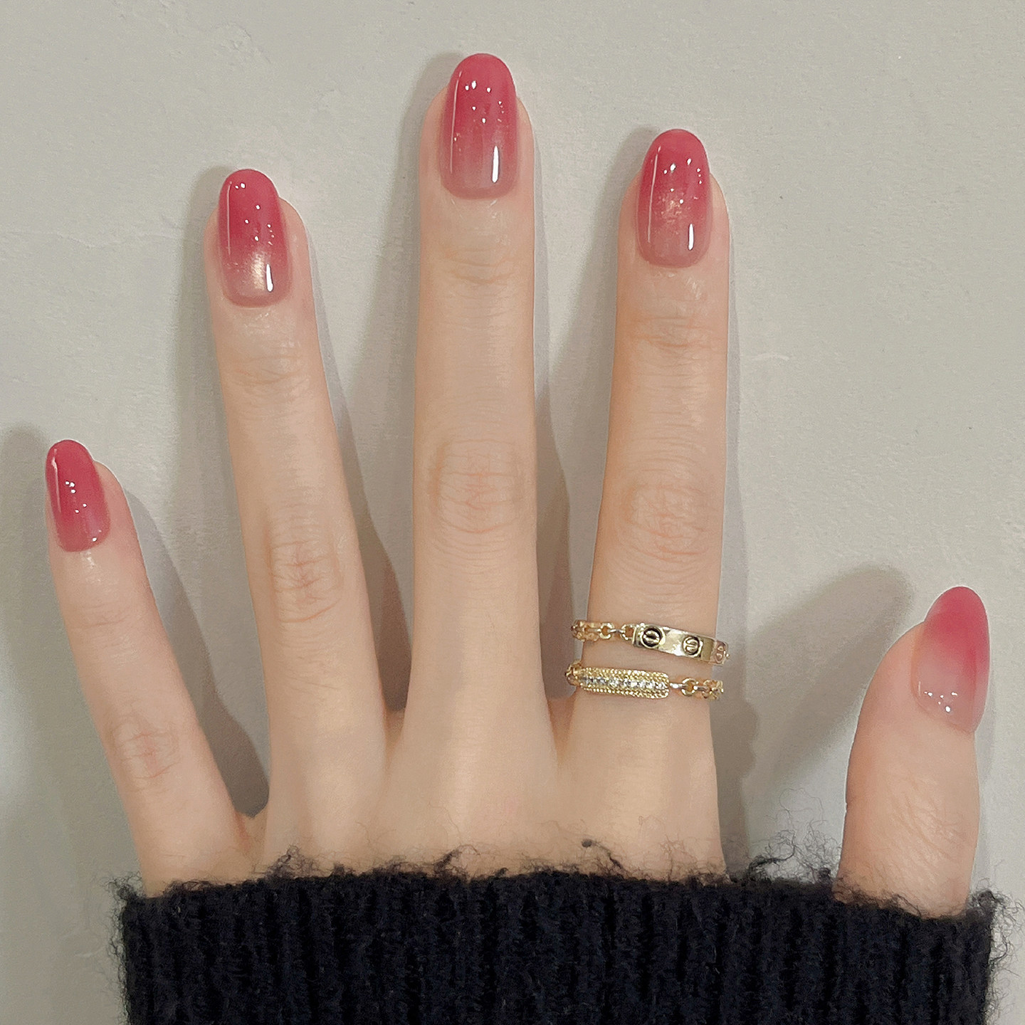 穿戴美甲短款玫红色渐变显白猫眼2026新款高级感指甲贴片玫意千浔,淘宝优惠券,粉丝福利购,淘宝优惠卷