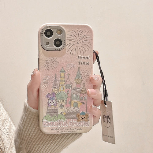 启乾星黛露达菲熊城堡iPhone17/16/15手机壳适用苹果14/13promax皮质软壳12少女心11可爱卡通小众渐变粉新款-图0
