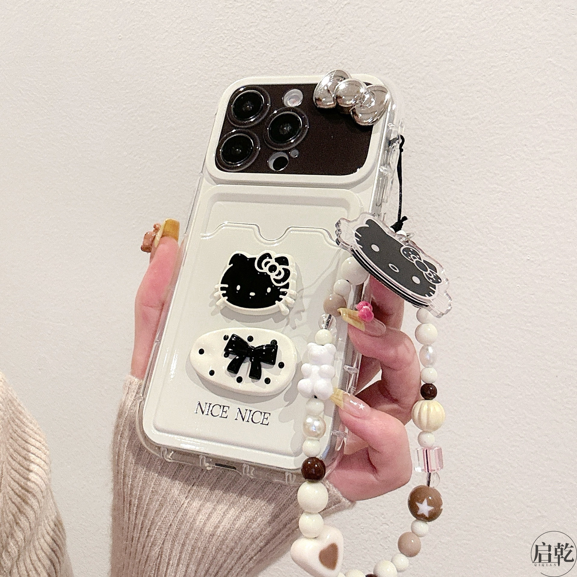 启乾 立体猫咪腕带iPhone16/15手机壳适用苹果14/13promax卡包卡套插卡12/11链条挂绳个性创意时髦新款女ins