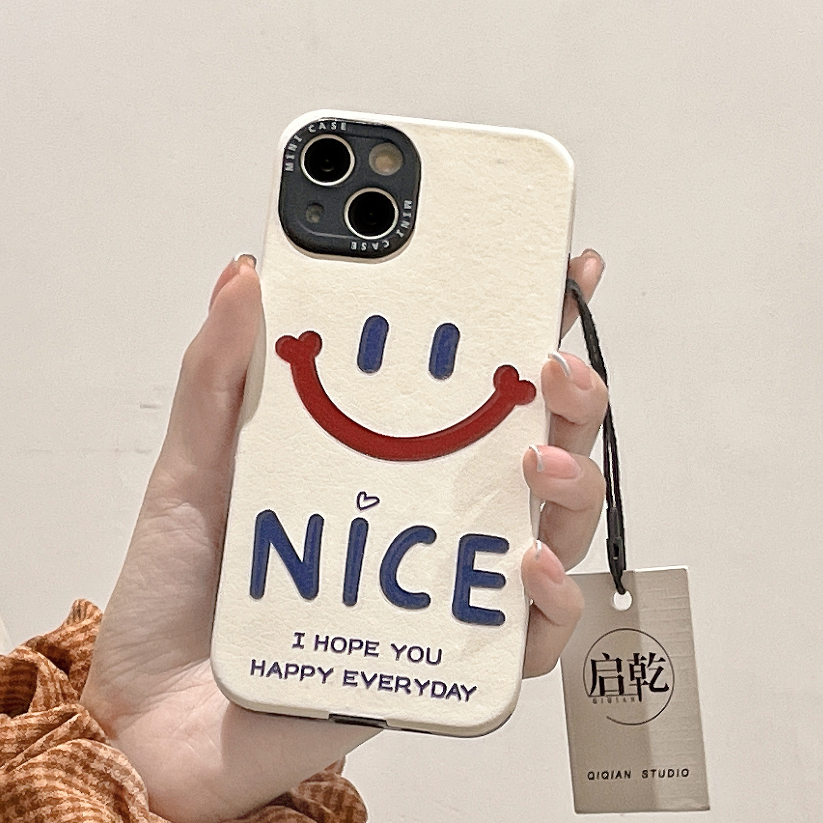 启乾 小众笑脸英文字母iPhone15/14手机壳适用苹果13promax皮质软壳12/11简约创意治愈新款防摔情侣男女绿色