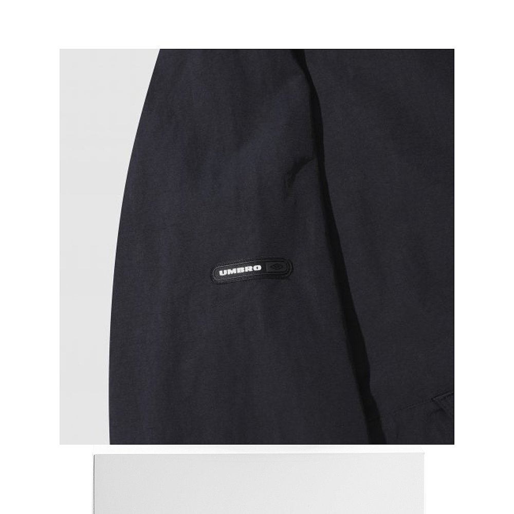 韩国直邮UMBRO 男士运动卫衣/套头衫UO321CWT91_BLK0 - 图3