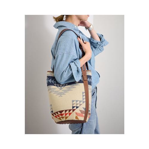 1h可退 日本直邮A VACATION 女士Pendleton联名MARCHE毛毯包 2409 - 图0