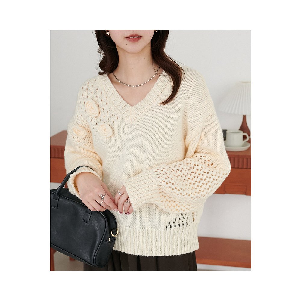 1h可退 日本直邮Discoat 女装 宽松针织 花朵装饰套头衫 DCZ10524 - 图0