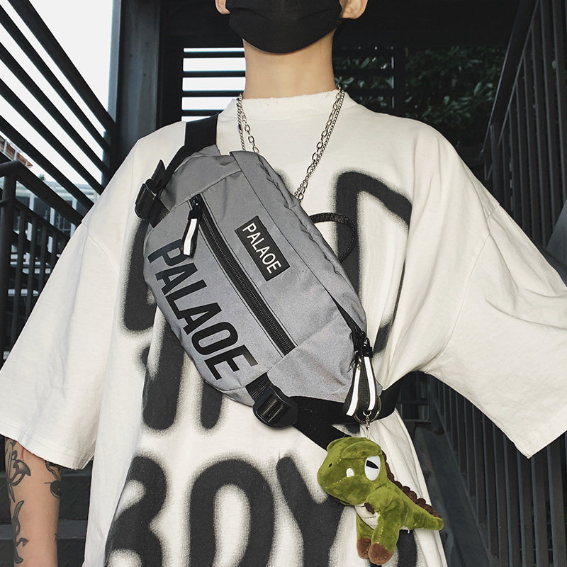 潮牌ins运动休闲斜挎小背包男女 卡文罗男士包袋