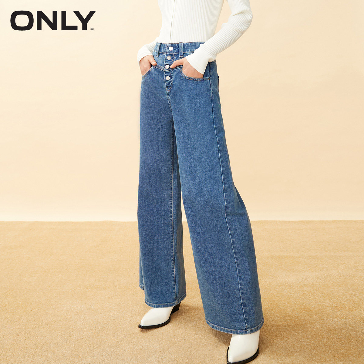 only2021冬季新款高腰多粒扣牛仔裤 ONLYoutlets店牛仔裤