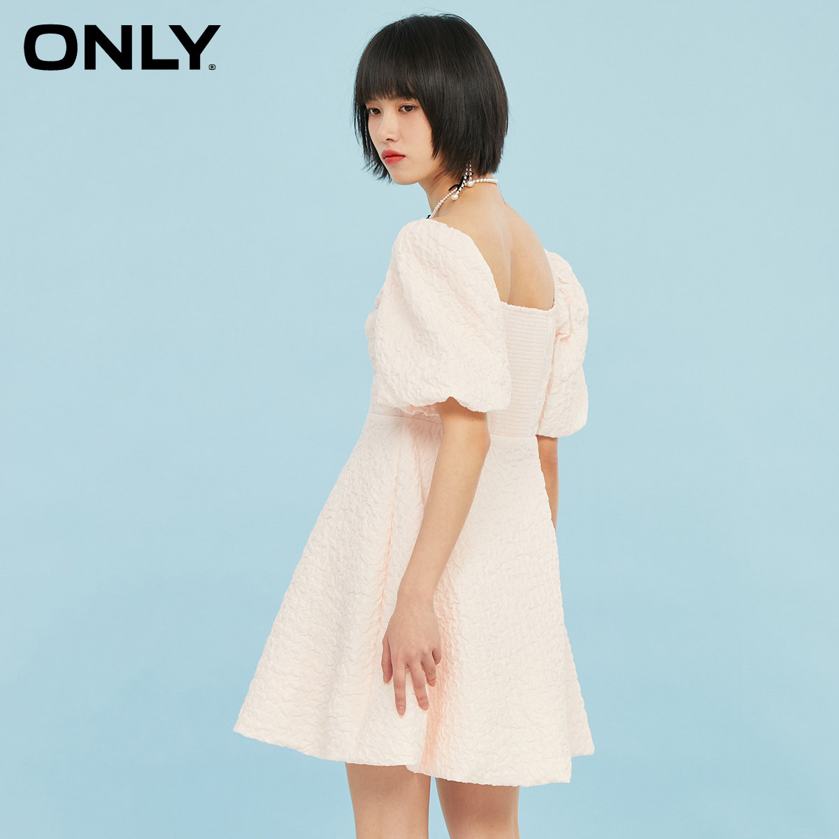 only春季新款立体浮雕钻石领连衣裙 ONLYoutlets店连衣裙