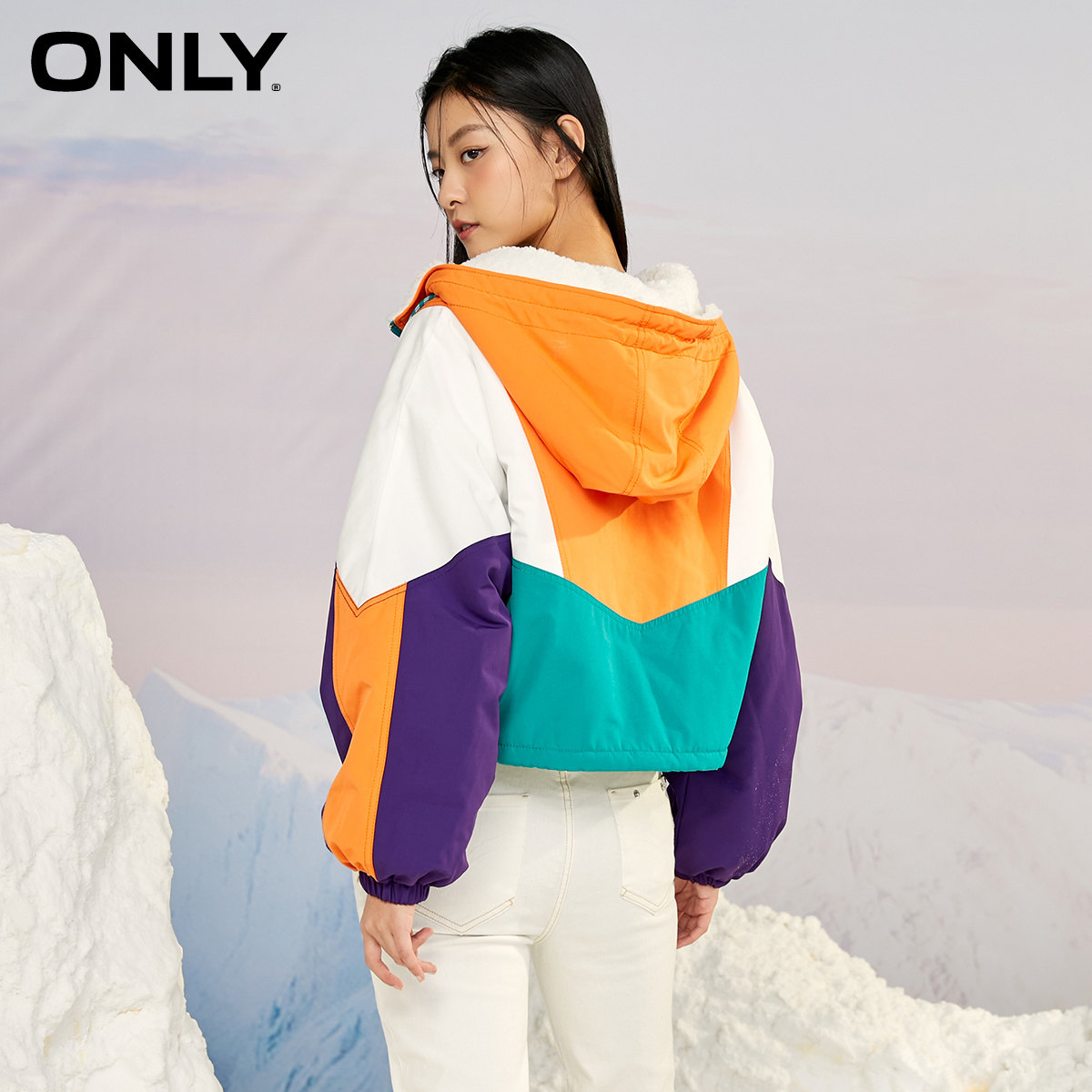 only2021时尚撞色拼接连帽直筒棉服 ONLYoutlets店棉衣/棉服