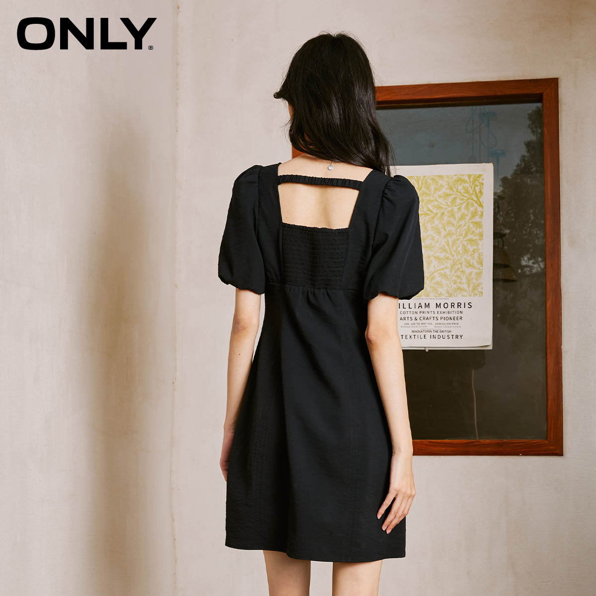  ONLYoutlets店连衣裙