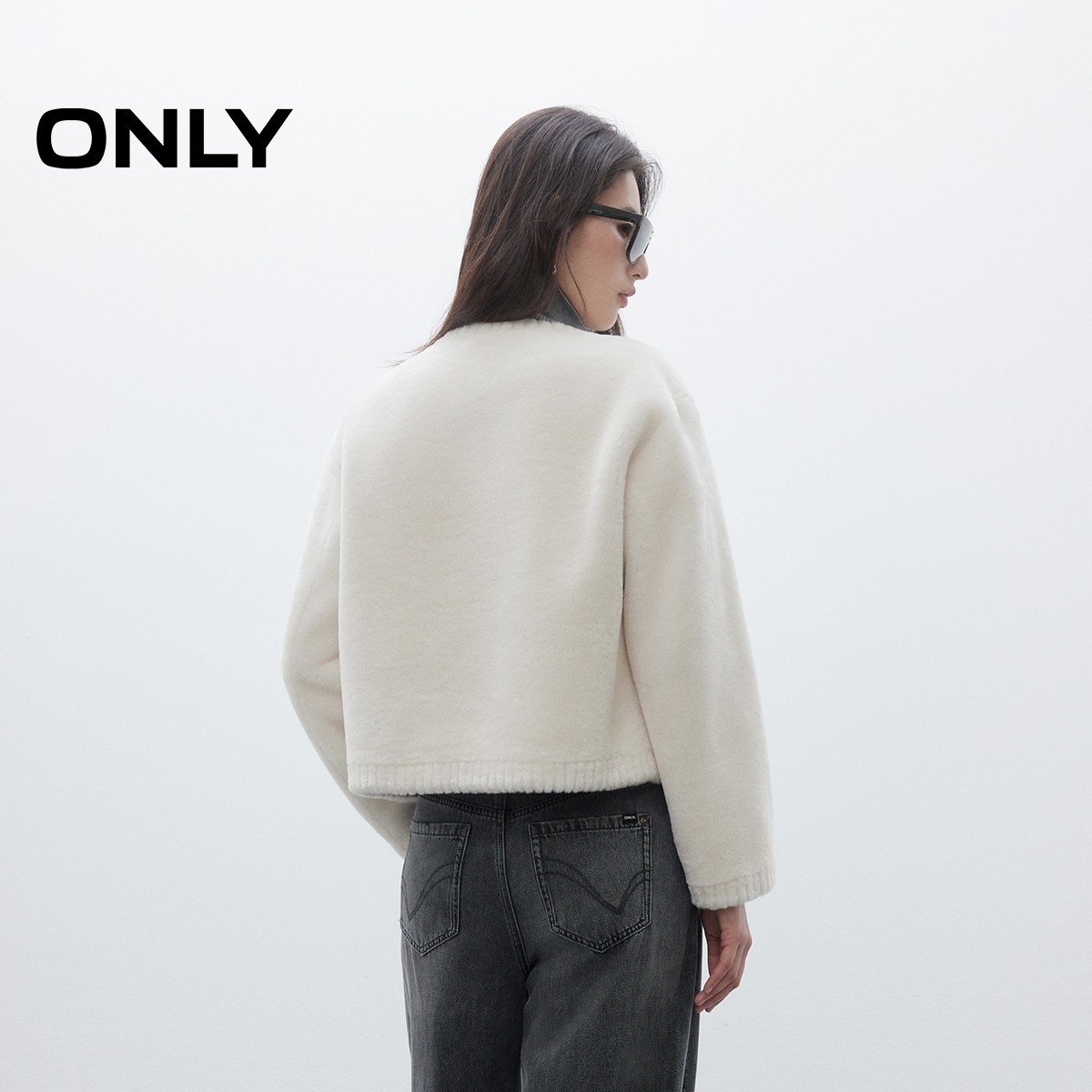 ONLY2025冬季新款甜美皮毛一体细腻短绒圆领微落肩保暖棉服女,淘宝优惠券,粉丝福利购,淘宝优惠卷