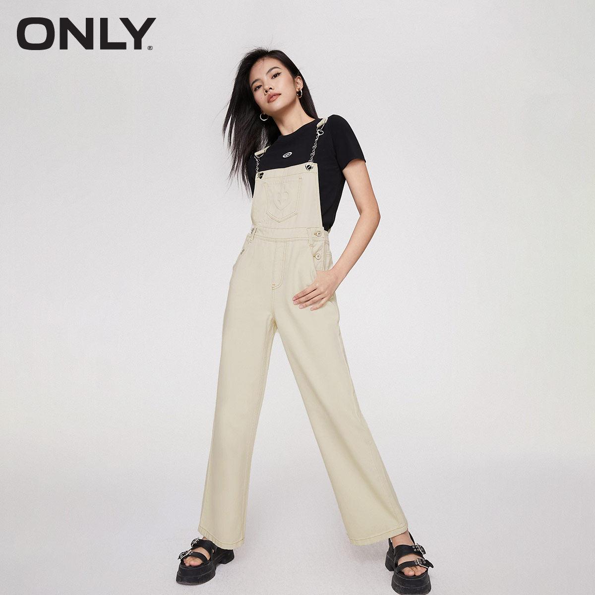  ONLYoutlets店牛仔裤