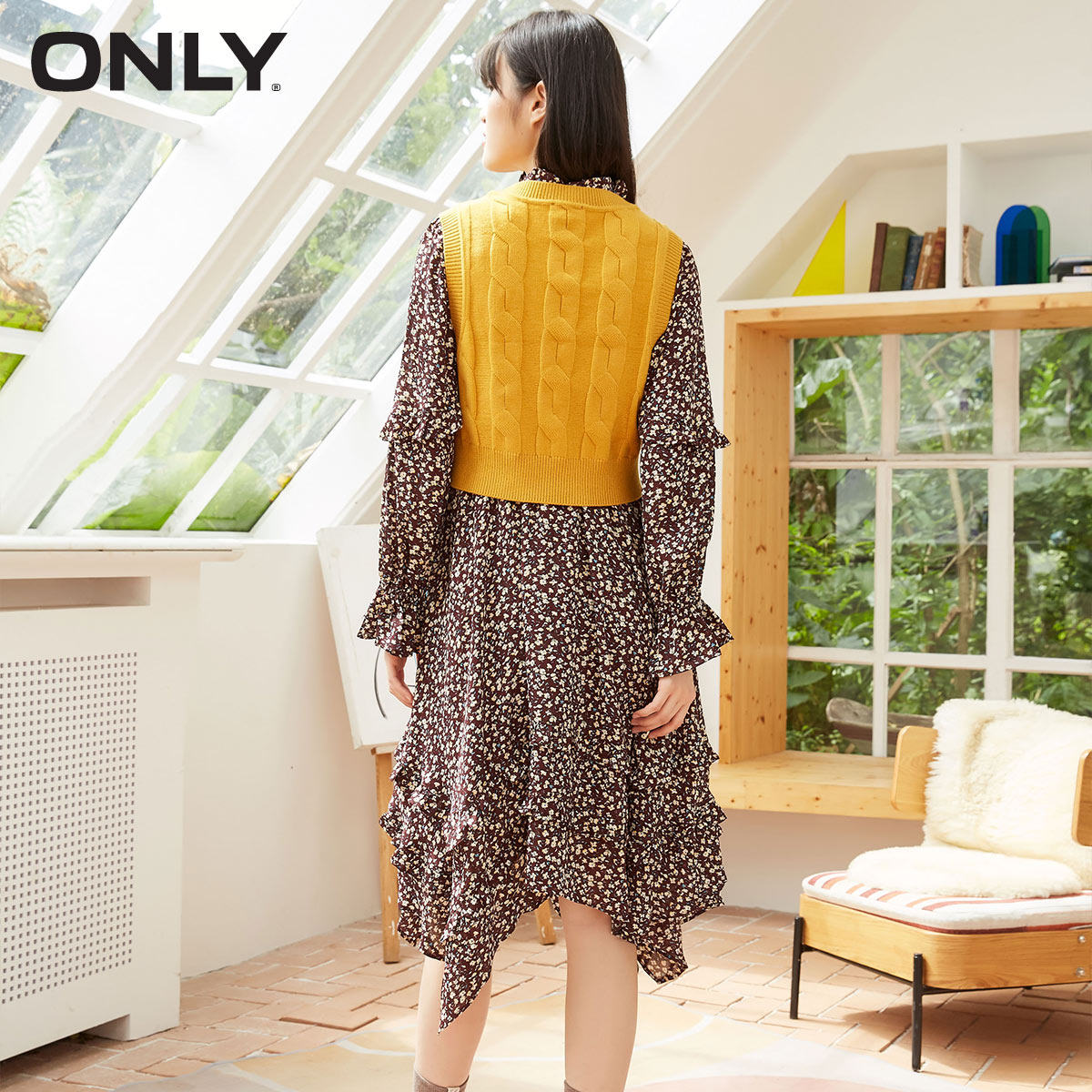 only秋季新款两件套复古碎花连衣裙 ONLYoutlets店连衣裙