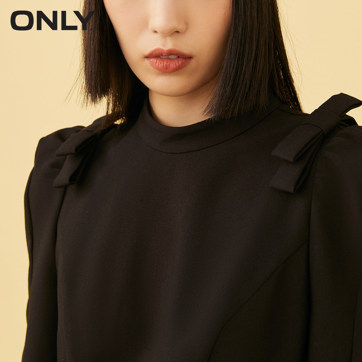 only2021冬季新款黑色收腰连衣裙 ONLYoutlets店连衣裙