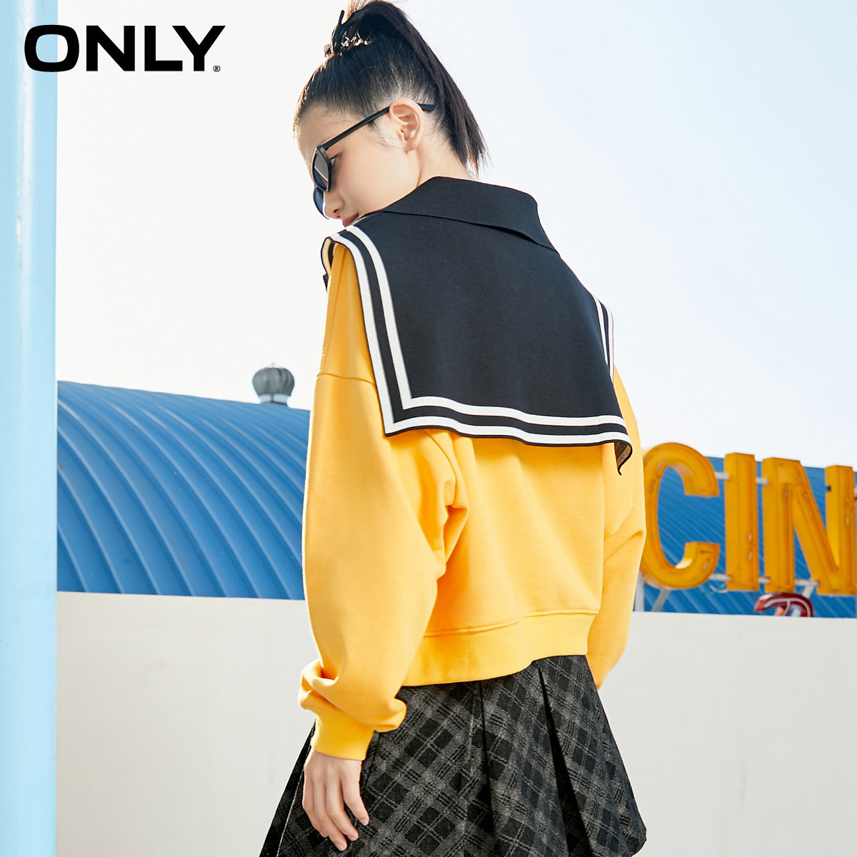 only2021秋季新款圆领纯色百搭卫衣 ONLYoutlets店卫衣/绒衫