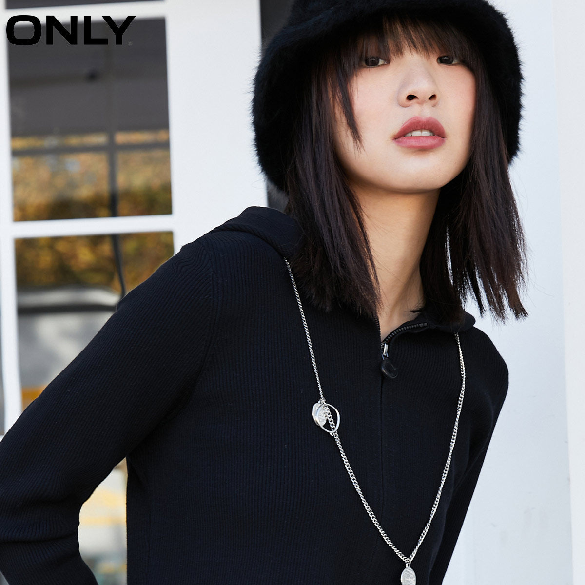 only2021短款修身连帽休闲针织开衫 ONLYoutlets店毛针织衫