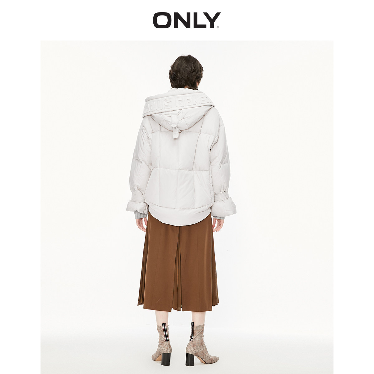 only奥莱秋季新款潮立体字母羽绒服 ONLYoutlets店羽绒服