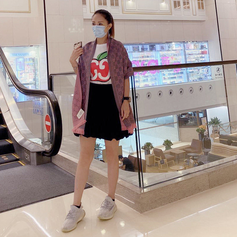 gucci /古驰男女同款多颜色围巾 CLUSA海外围巾/丝巾/披肩