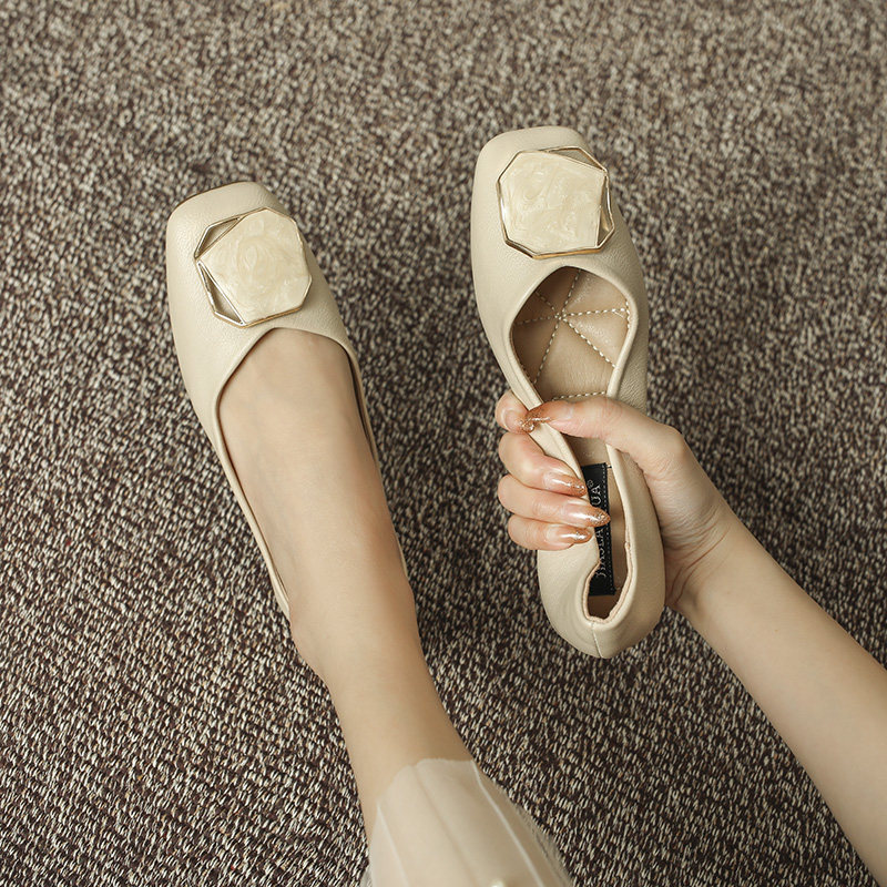 真皮单鞋女2025春夏新款百搭时尚方头浅口平底软底气质舒适奶奶鞋,淘宝优惠券,粉丝福利购,淘宝优惠卷